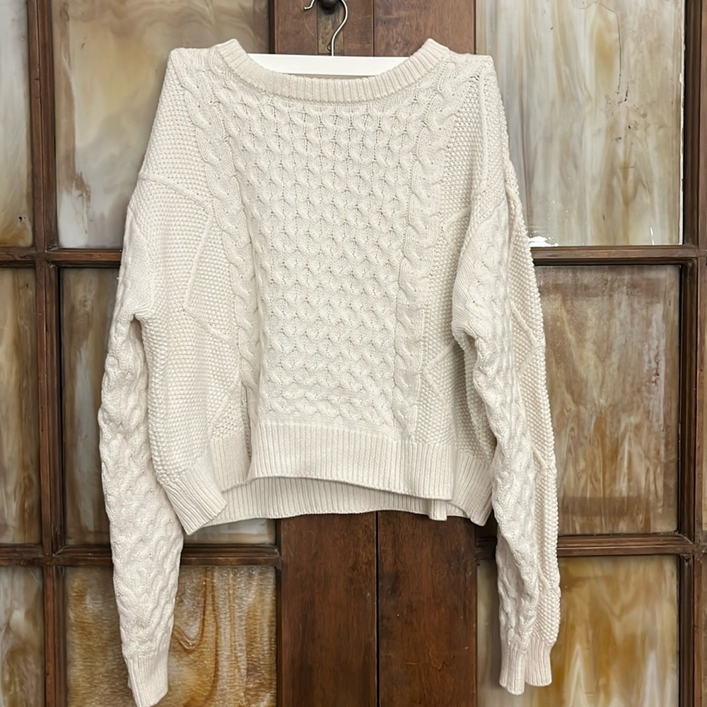 Cableknit sweater